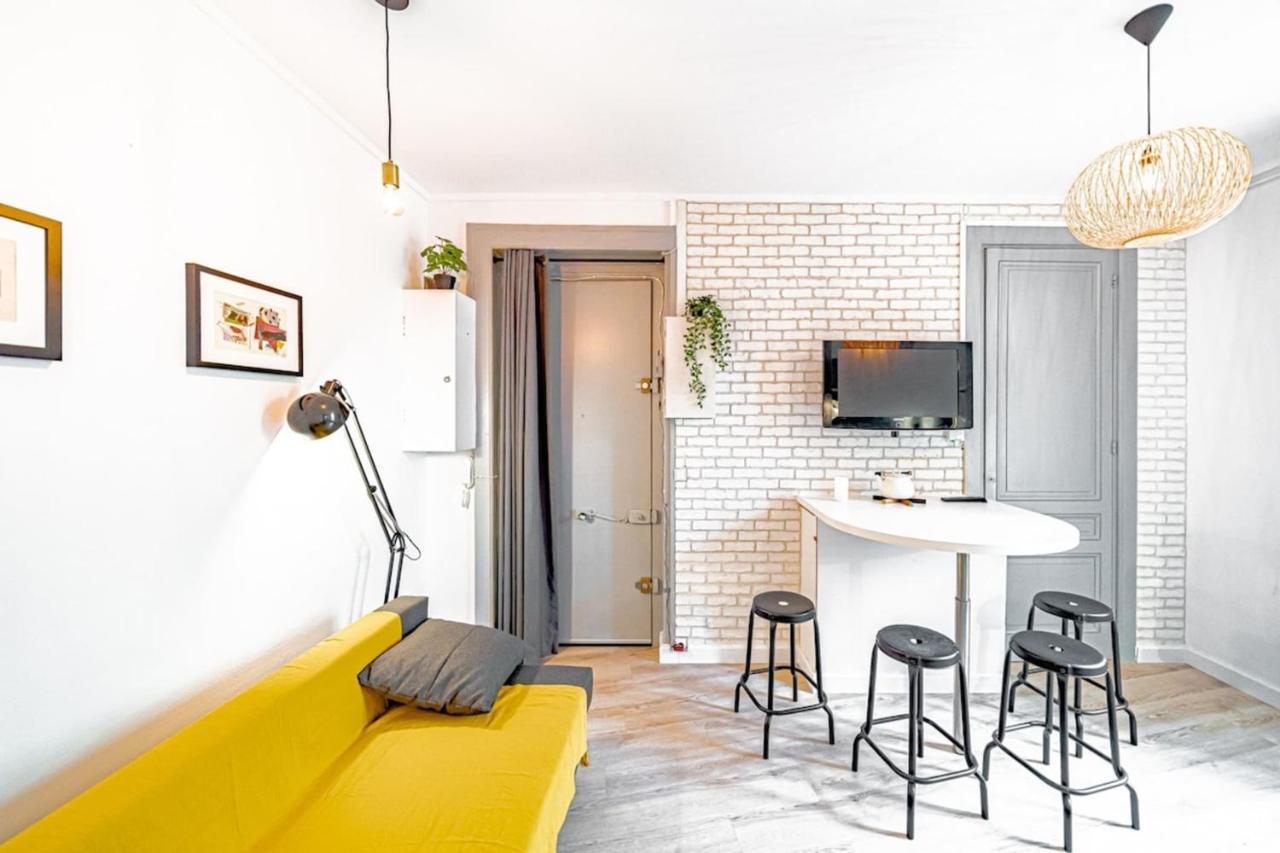 The Bertholey - 4 People - Oullins Apartment Bagian luar foto